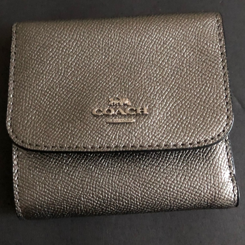 NWOT Coach Gun metal gray metallic trifold wallet